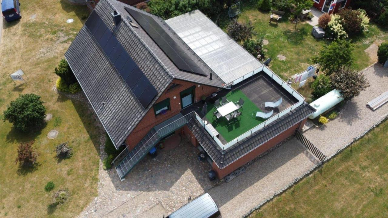 Ferienwohnung-In-Mecklenburg-Am-Kritzower-See-Mit-Ruderboot Kritzow  Buitenkant foto